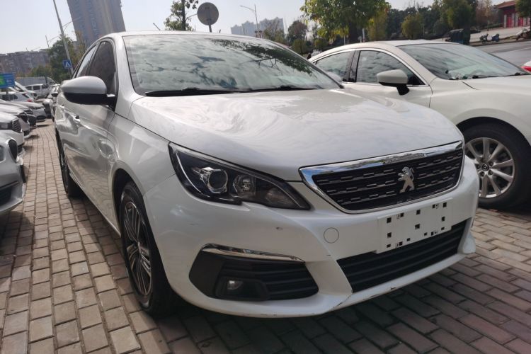 Peugeot 308 2017 #4 Peugeot 308 2017 car image #4