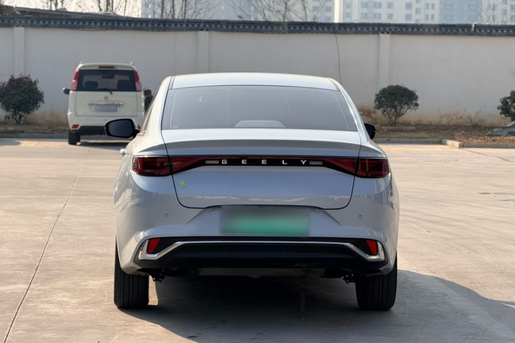 GEELY Emgrand L HiP 2022 #4 GEELY Emgrand L HiP 2022 car image #4