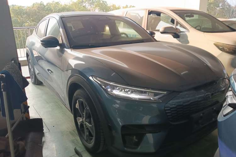 Ford Mustang Mach-E 2023 car image #4