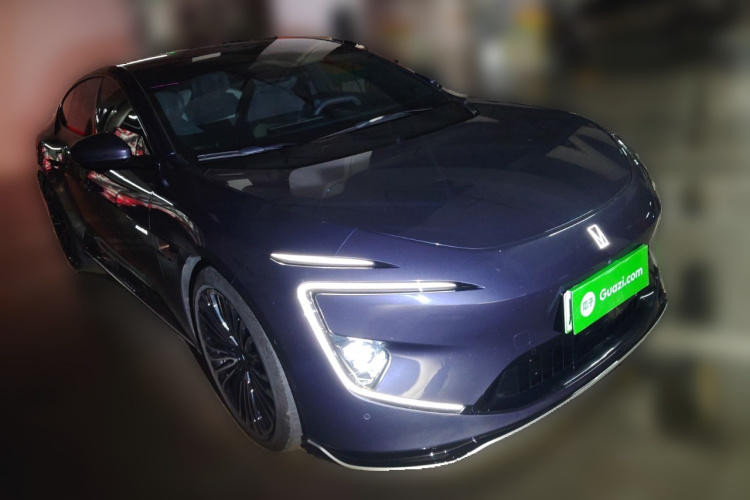 Avatr 12 2024 car image #4