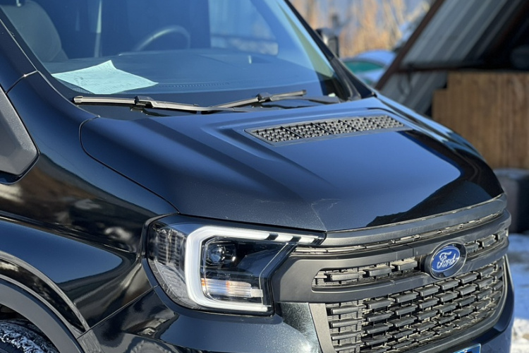 Ford Transit T8 2025 car image #4