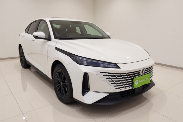 Changan Lamore 2023 #4 Changan Lamore 2023 car image #4