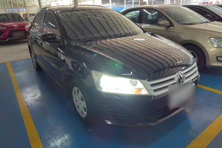 Santana 2014 car image #4