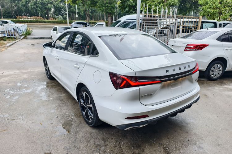 Roewe i5 2023 car image #4