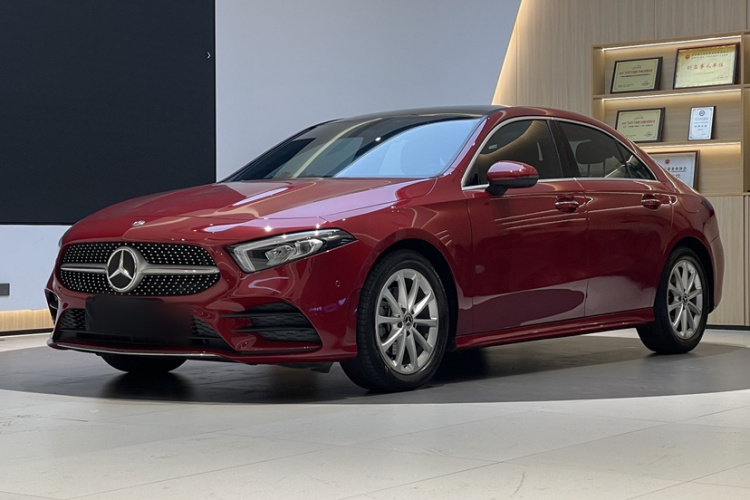Mercedes-Benz A Class 2020 car image #4