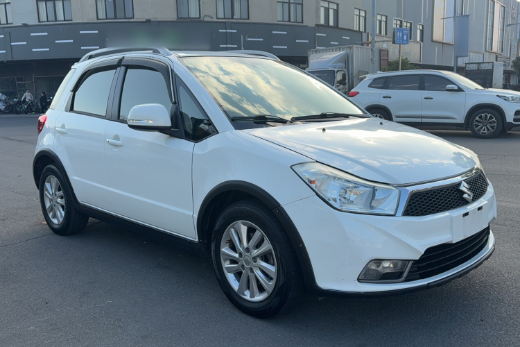 铃木 天语 SX4 2016 汽车图片 #4