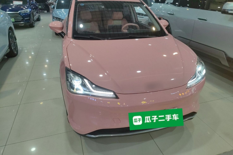 Neta V 2022 #4 Neta V 2022 изображение автомобиля #4