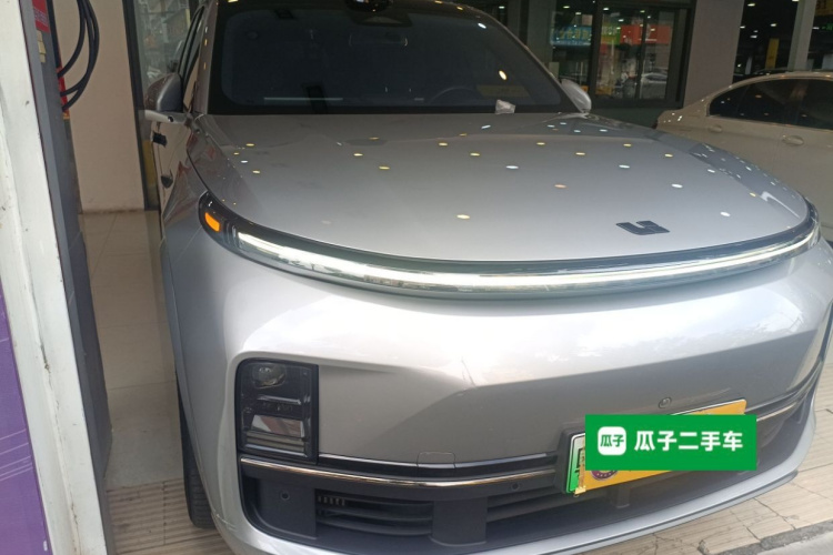 Li L9 2022 image de voiture #4