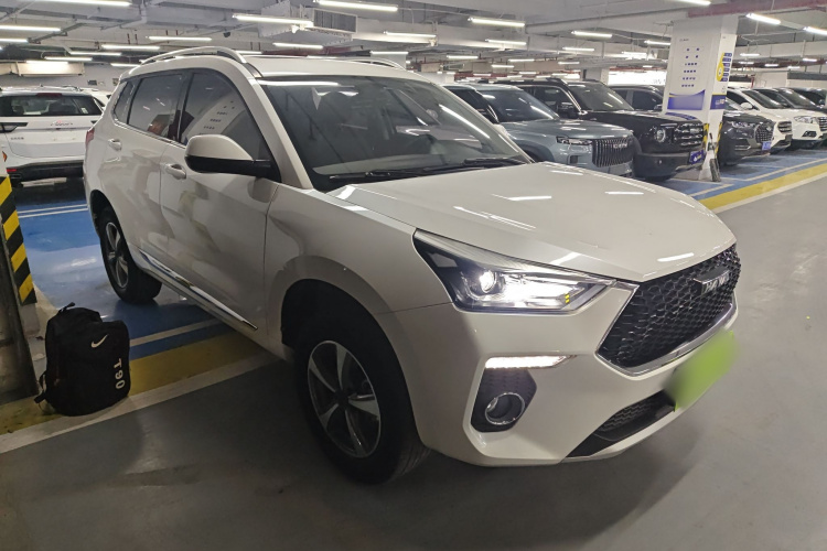 Haval H6 Coupe 2020 #4 Haval H6 Coupe 2020 car image #4