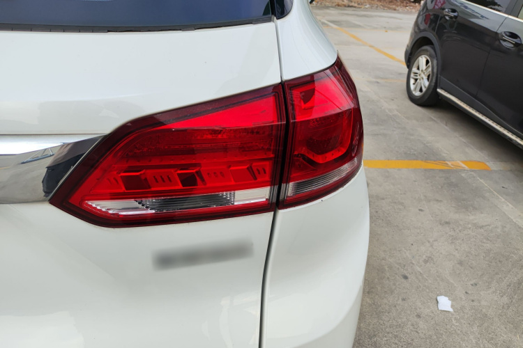 Haval H6 Coupe 2020 #4 Haval H6 Coupe 2020 car image #4