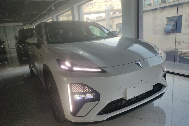 Deepal S07 2025 #4 Deepal S07 2025 car image #4