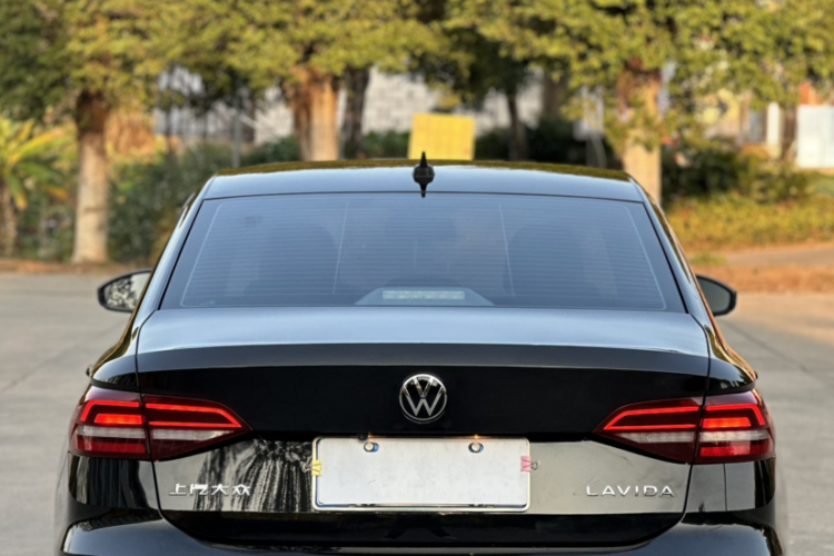 Volkswagen Lavida 2021 #4 Volkswagen Lavida 2021 car image #4
