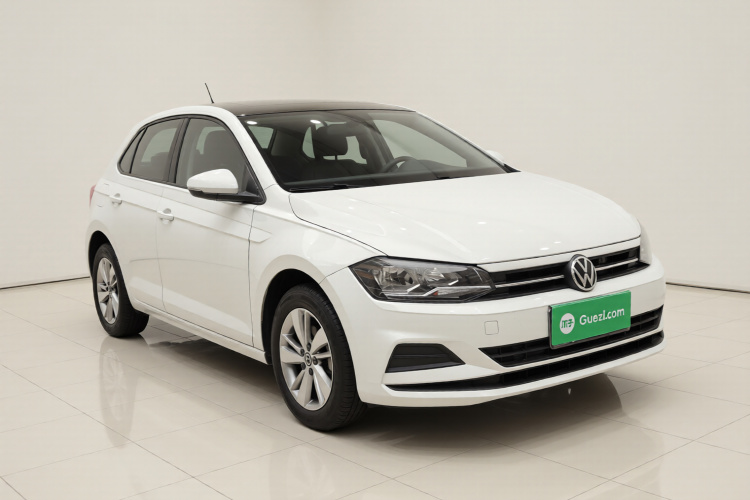 Polo 2023 car image #4