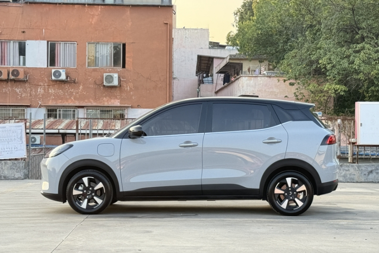 五菱汽车 五菱缤果PLUS 2025 汽车图片 #4