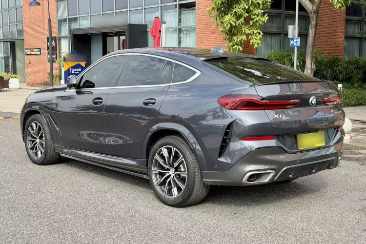 BMW X6 2020 car image #4