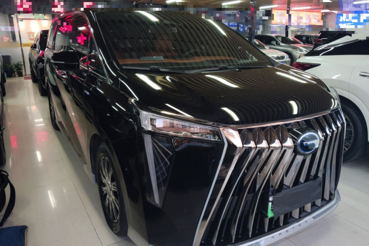 GAC Trumpchi E9 2025 #4 GAC Trumpchi E9 2025 car image #4