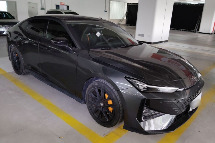 Changan UNI-V 2024 car image #4