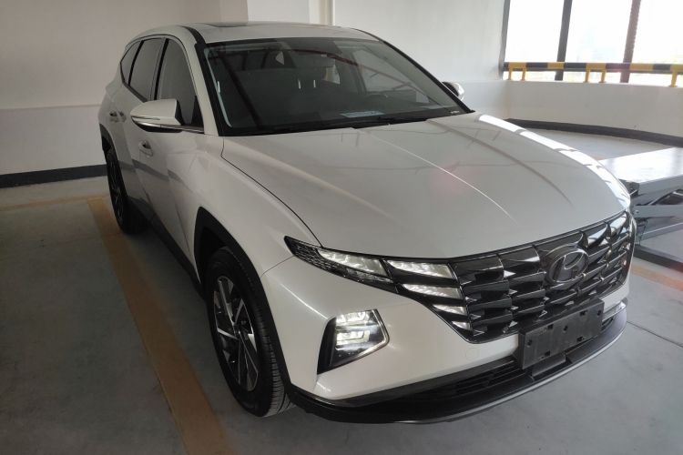 Hyundai Tucson 2021 car image #4