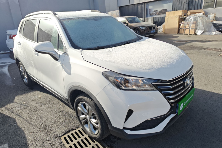 Changan CS15 2020 صورة سيارة #4