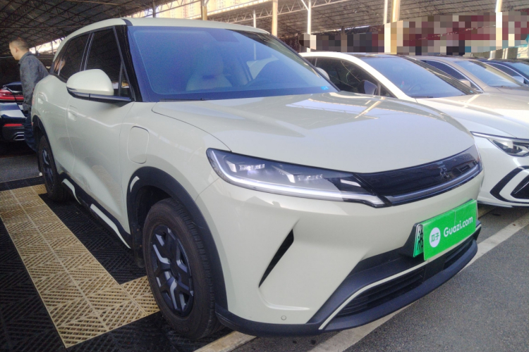 BYD YuanUP 2025 #4 BYD YuanUP 2025 car image #4