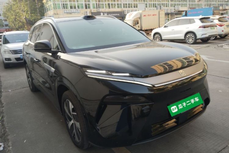 BYD Tang L 2025 car image #4
