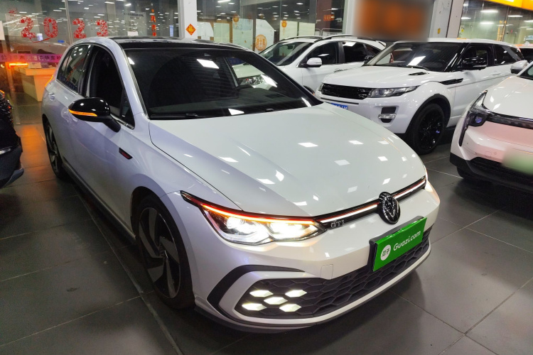 Volkswagen GolfGTI 2022 car image #4