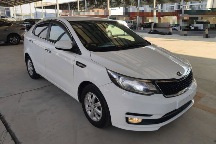 Kia K2 2016 imagen de coche #4