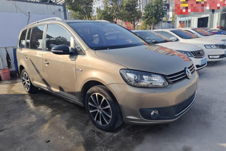 Volkswagen Touran 2014 #4 Volkswagen Touran 2014 immagine di auto #4