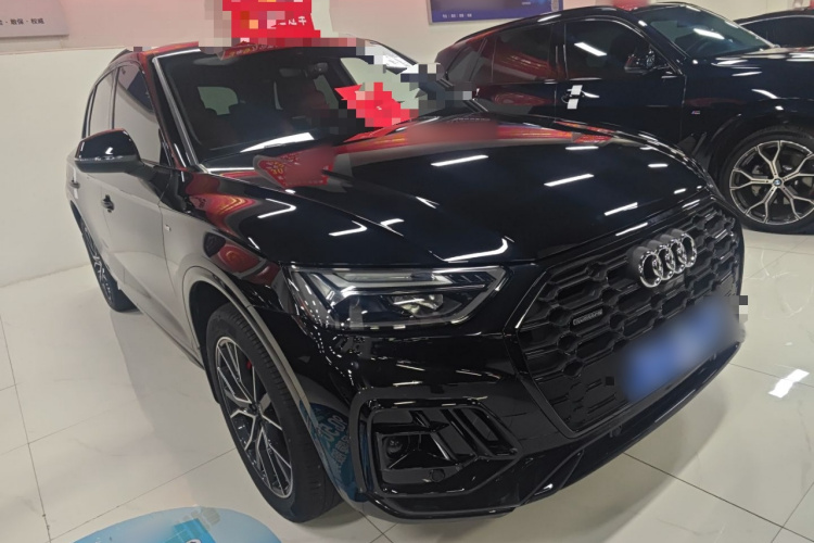 Audi Q5L 2025 #4 Audi Q5L 2025 car image #4