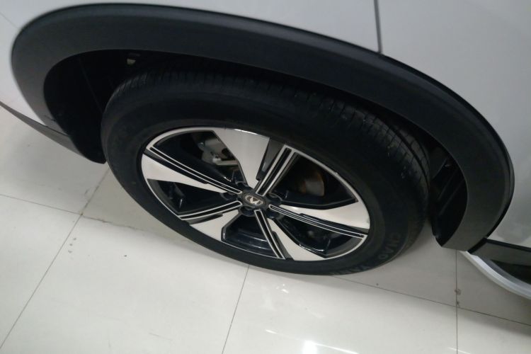 Changan X7 PLUS 2024 изображение автомобиля #4