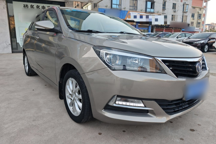 Changan Alsvin V7 2017 #4 Changan Alsvin V7 2017 car image #4