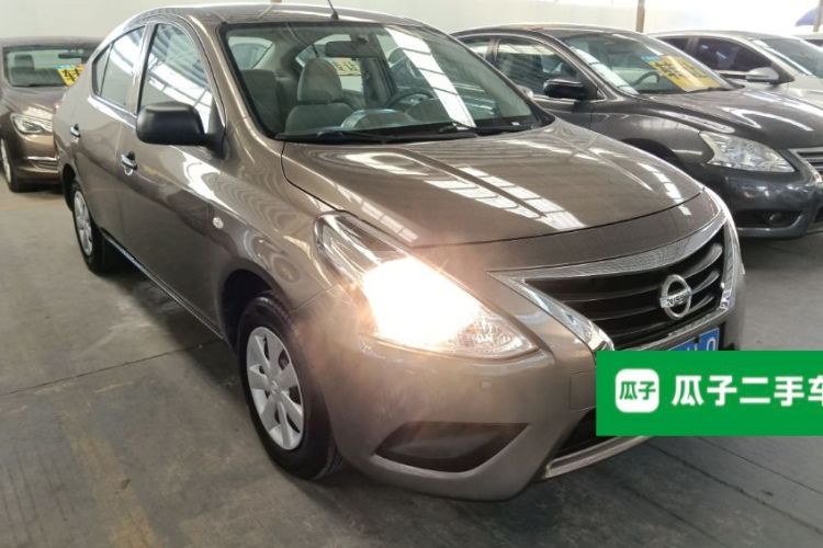 Nissan Sunny 2018 car image #4