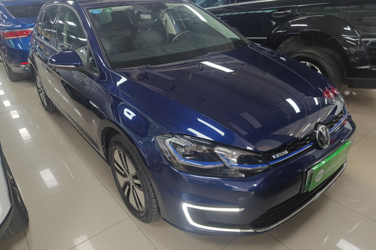 Volkswagen Golf New Energy (Imported) 2019 صورة سيارة #4
