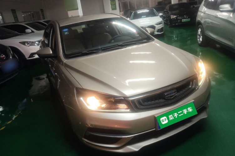 GEELY Emgrand 2019 car image #4