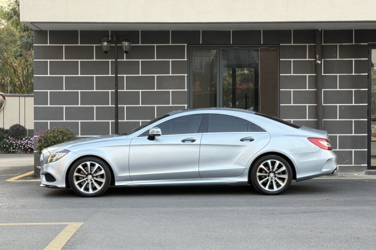 Mercedes-Benz CLS Class 2015 #4 Mercedes-Benz CLS Class 2015 immagine di auto #4