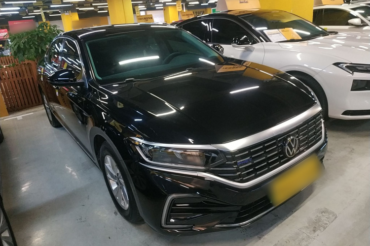 Volkswagen Passat New Energy 2023 immagine di auto #4