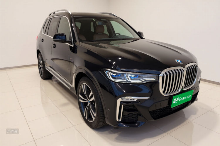 BMW X7 2021 #4 BMW X7 2021 car image #4