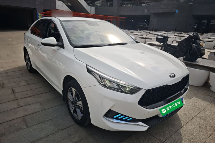 起亚 起亚K3 2020 汽车图片 #4