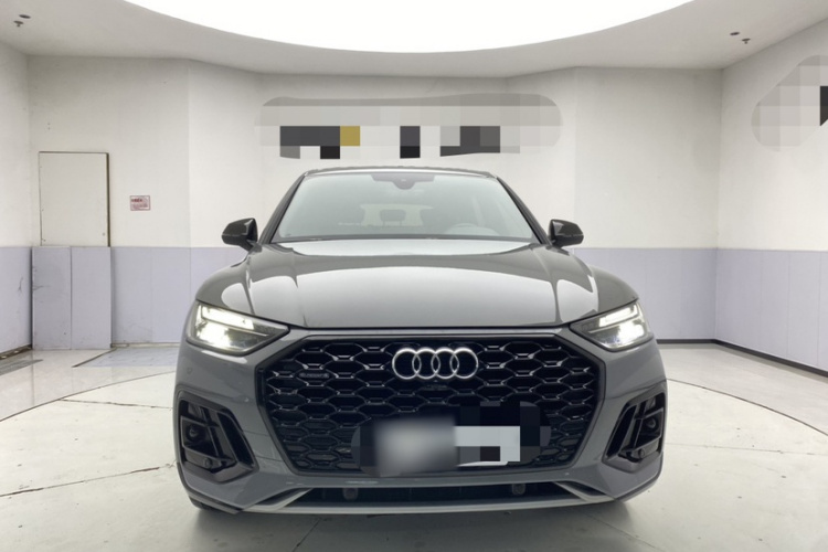 Audi Q5L Sportback 2021 immagine di auto #4