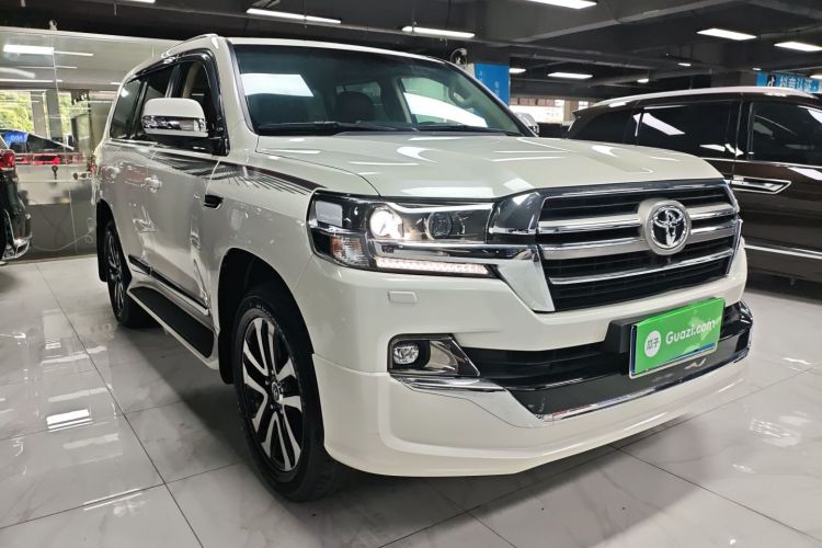Toyota 2020 car image #4
