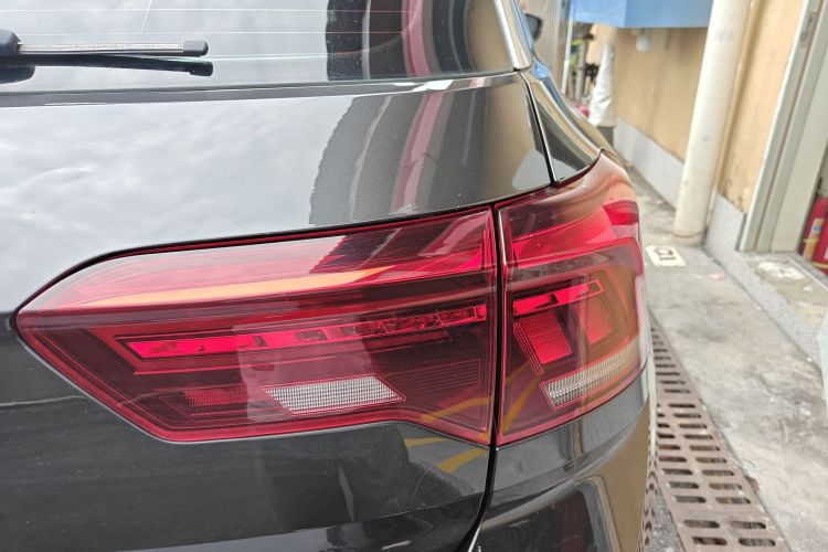 T-Roc 2020 car image #4
