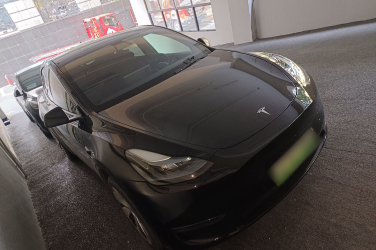 Tesla Model Y 2022 #4 Tesla Model Y 2022 immagine di auto #4