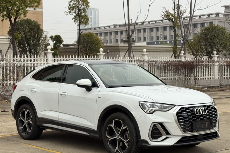 Audi Q3 Sportback 2020 #4 Audi Q3 Sportback 2020 car image #4