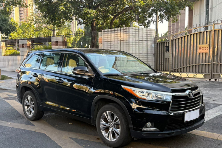 Toyota Highlander 2016 car image #4