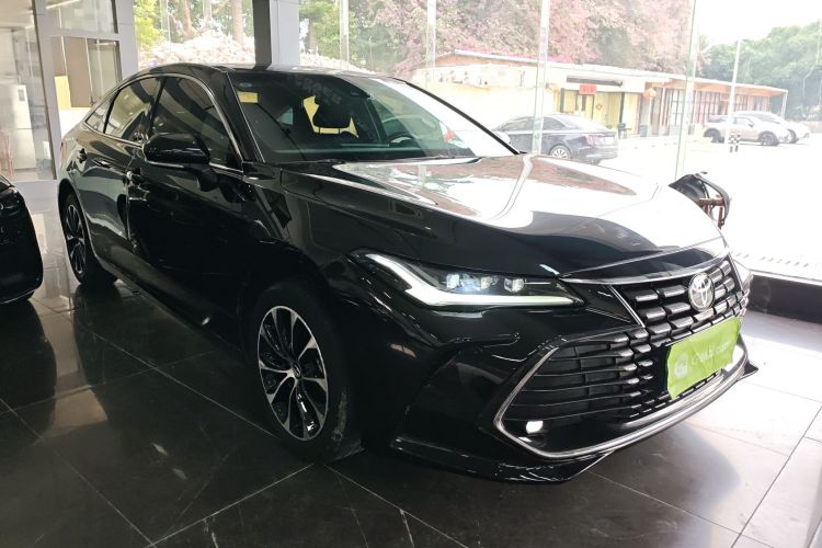 Toyota Avalon 2023 car image #4