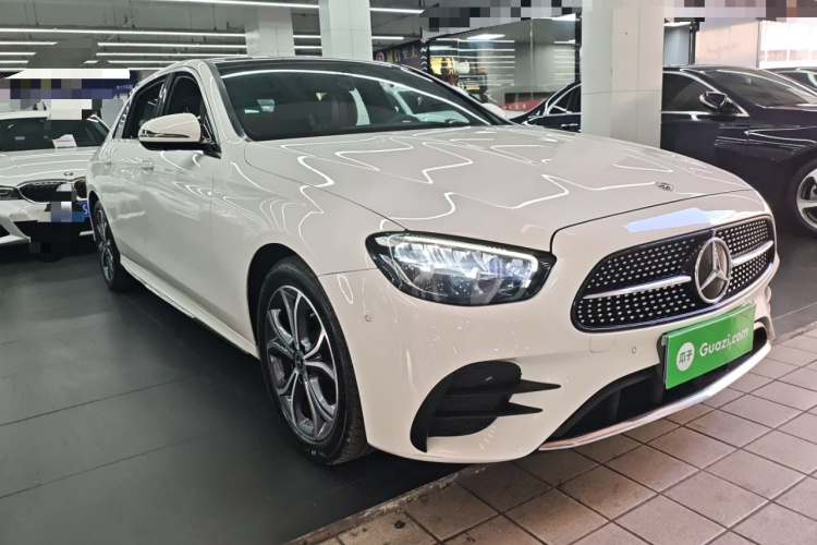 Mercedes-Benz E Class 2021 car image #4