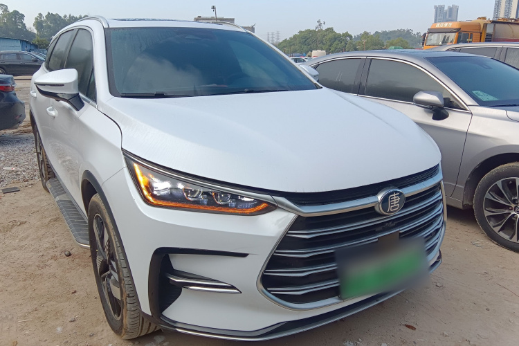 BYD Tang New Energy 2023 #4 BYD Tang New Energy 2023 car image #4