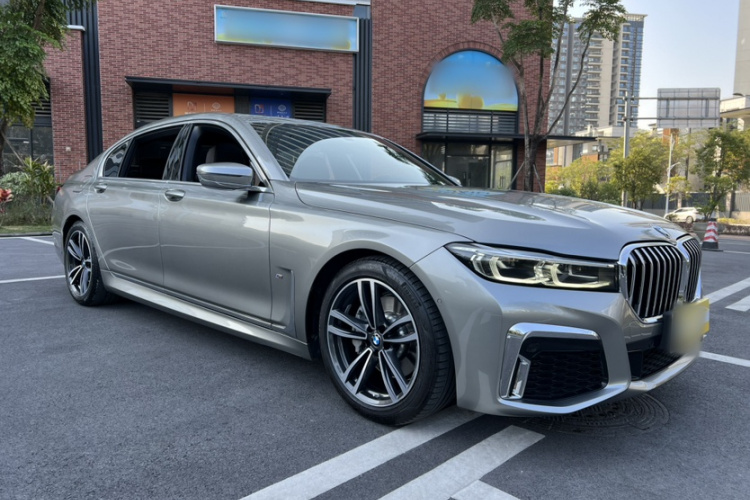 BMW 7 Series 2020 immagine di auto #4