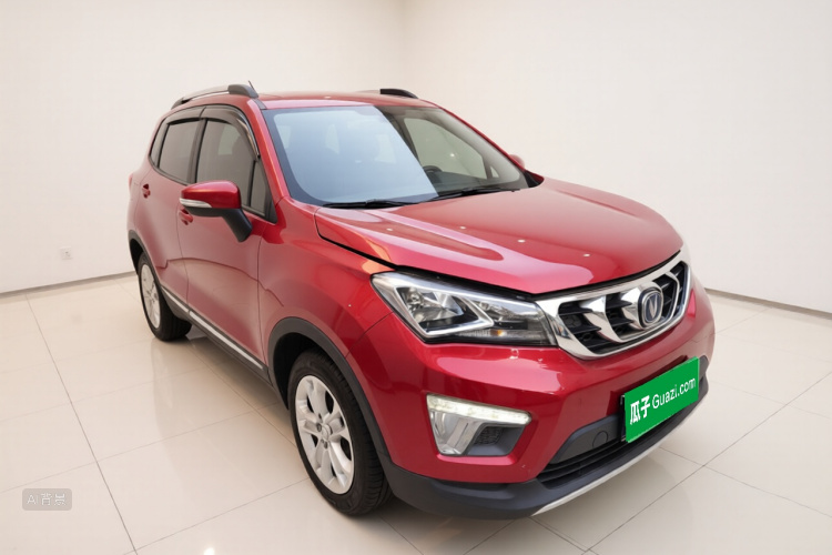 Changan CS15 2016 #4 Changan CS15 2016 صورة سيارة #4