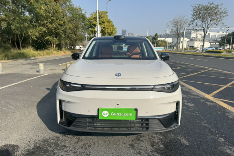 零跑汽车 零跑C10 2025 汽车图片 #4